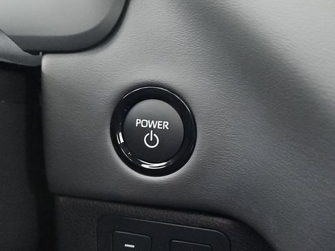 New 2026 Toyota Tundra Platinum AWD/4WD image 17