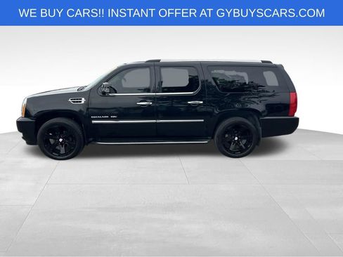 Used 2011 Cadillac Escalade ESV Luxury AWD/4WD image 3