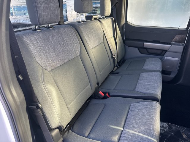 New 2026 Ford F250 XLT w/ XLT Premium Package AWD/4WD image 11