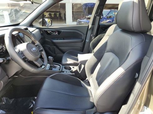 Used 2025 Subaru Forester Touring image 23