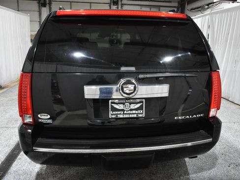 Used 2010 Cadillac Escalade ESV Premium AWD/4WD image 5