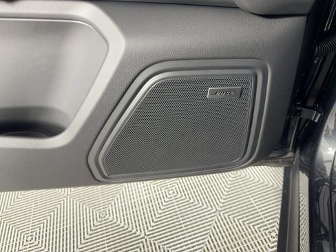 Certified 2026 Porsche Macan AWD/4WD image 28