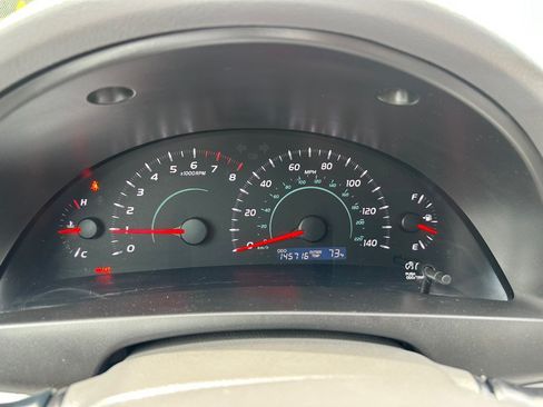 Used 2009 Toyota Camry LE FWD image 18
