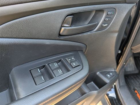 Certified 2025 Honda Passport TrailSport image 9