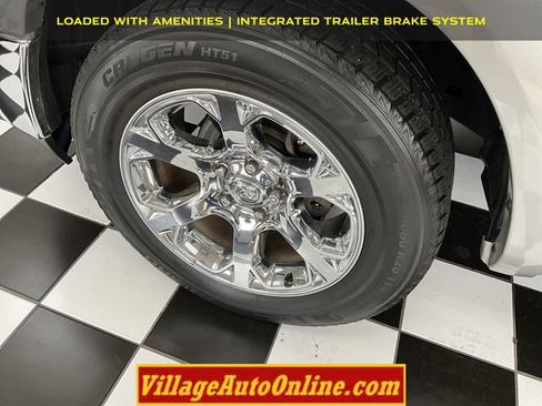 Used 2015 RAM 1500 Laramie image 10