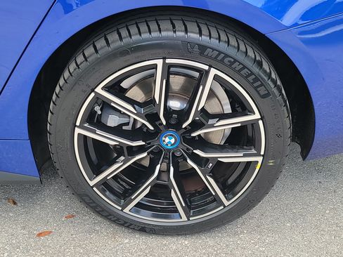 Used 2024 BMW i4 eDrive40 w/ M Sport Package RWD image 6