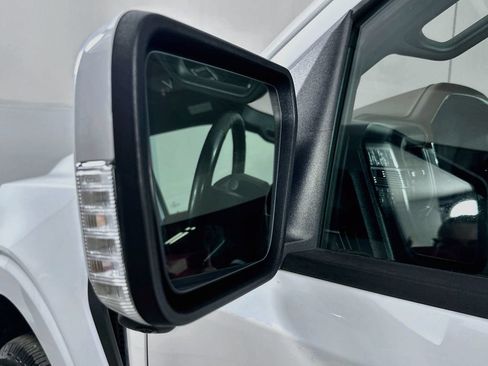 Used 2021 Ford F150 Lariat w/ Equipment Group 502A High AWD/4WD image 38