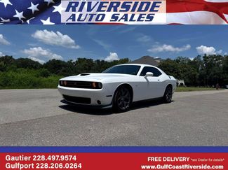 Used 2019 Dodge Challenger GT image 1