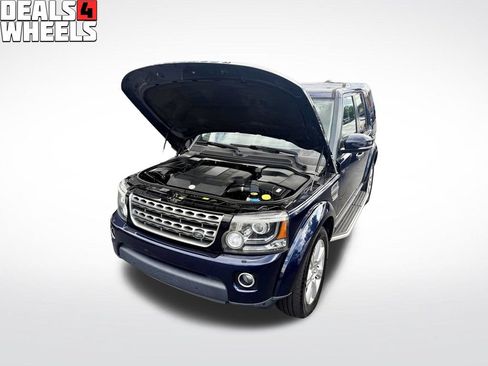 Used 2015 Land Rover LR4 HSE AWD/4WD image 6
