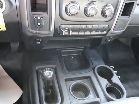 Used 2015 RAM 2500 Tradesman AWD/4WD image 17