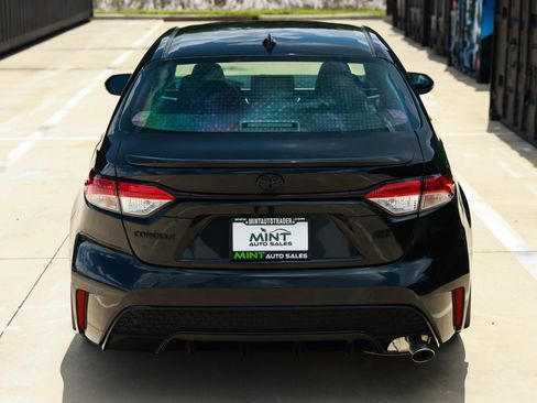 Used 2022 Toyota Corolla SE FWD image 13