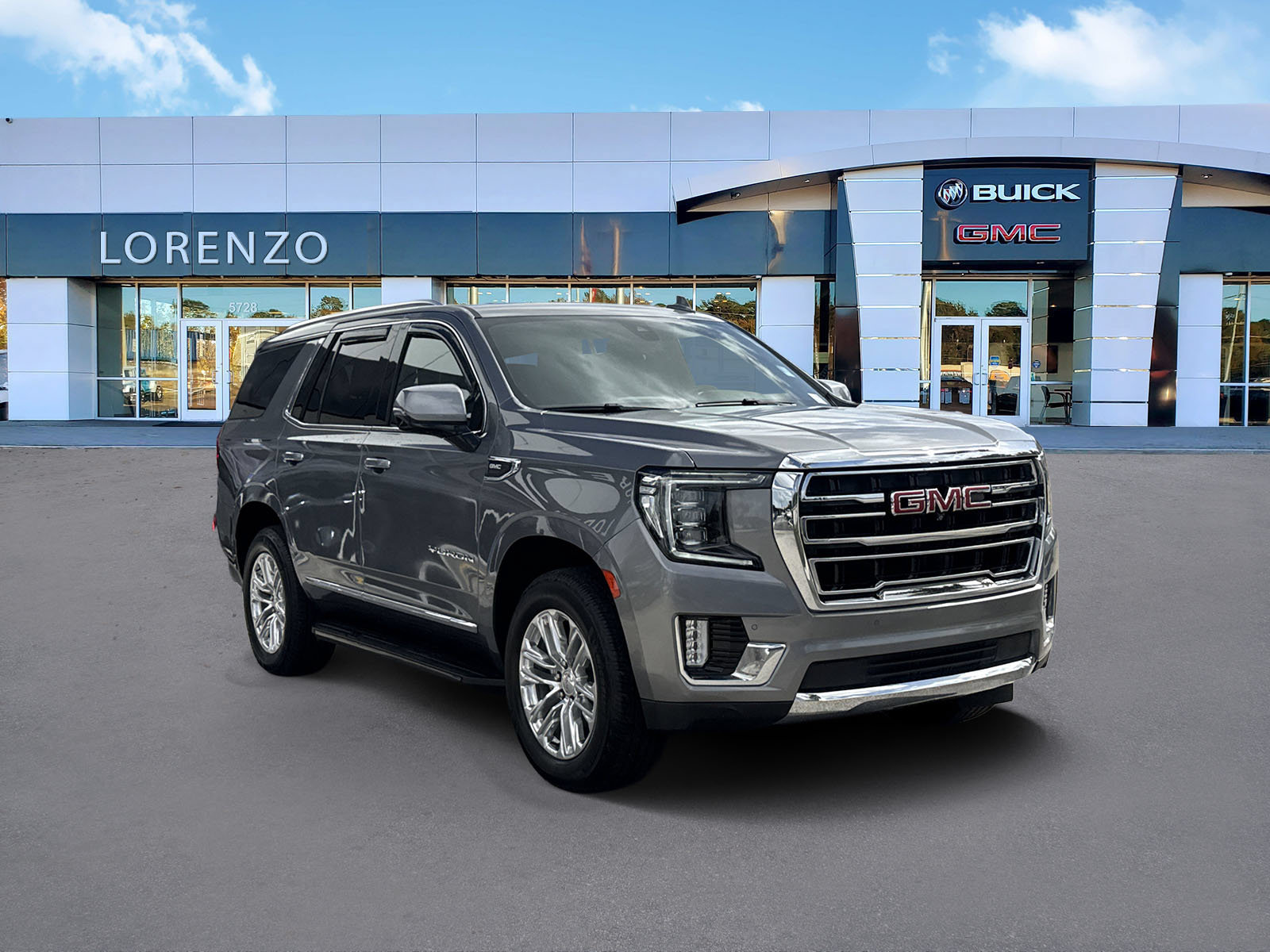 Used 2021 GMC Yukon SLT w/ SLT Premium Package RWD image 3