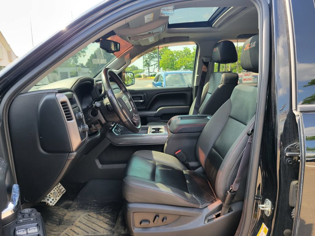 Used 2017 GMC Sierra 1500 SLT w/ All Terrain Package AWD/4WD image 26
