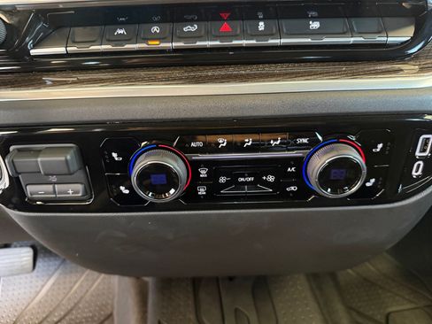 New 2026 Chevrolet Silverado 1500 RST w/ RST Select Package AWD/4WD image 28