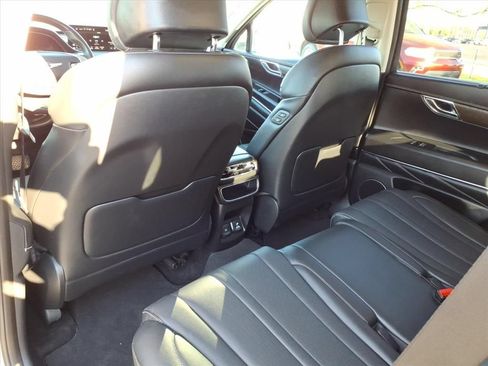 Used 2024 Genesis GV80 2.5T AWD/4WD image 14