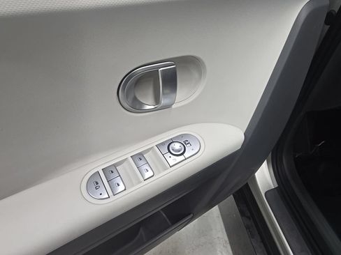 Certified 2024 Hyundai Ioniq 5 SEL AWD/4WD image 10