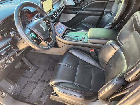 Used 2021 Lincoln Aviator Reserve w/ Equipment Group 210A image 14