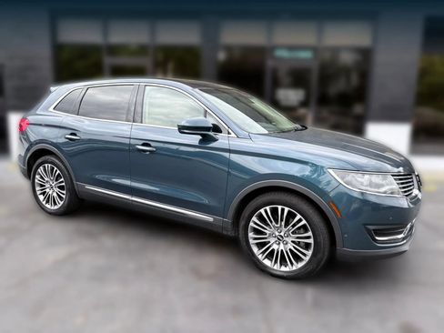 Used 2016 Lincoln MKX Reserve w/ Technology Package AWD/4WD image 7