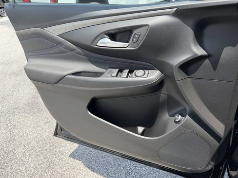 New 2026 Buick Envista Sport Touring w/ Convenience I Package FWD image 21