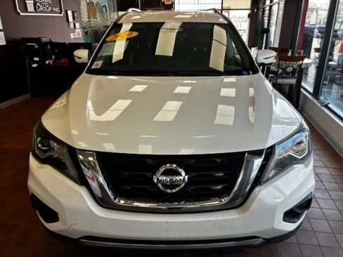 Used 2020 Nissan Pathfinder SL image 4