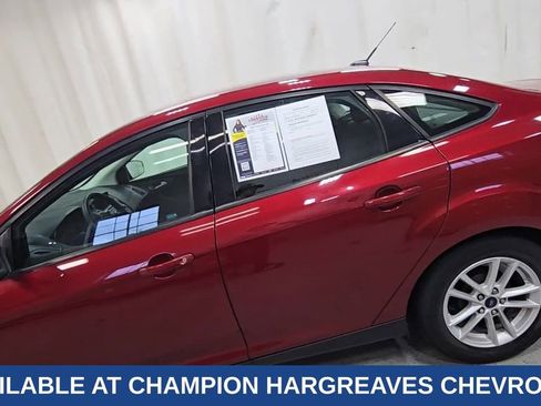 Used 2017 Ford Focus SE image 7