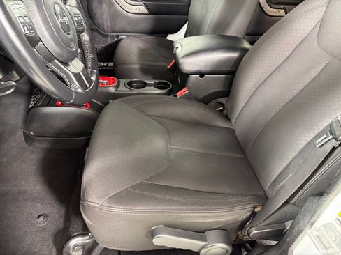 Used 2016 Jeep Wrangler Unlimited Sport w/ Quick Order Package 24S image 12