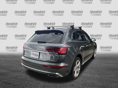 Used 2022 Audi Q5 2.0T Premium Plus w/ Premium Plus Package AWD/4WD image 11