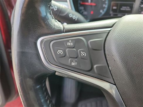 Used 2018 Chevrolet Equinox LT image 13