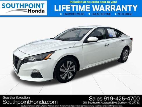 Used 2022 Nissan Altima 2.5 S image 3