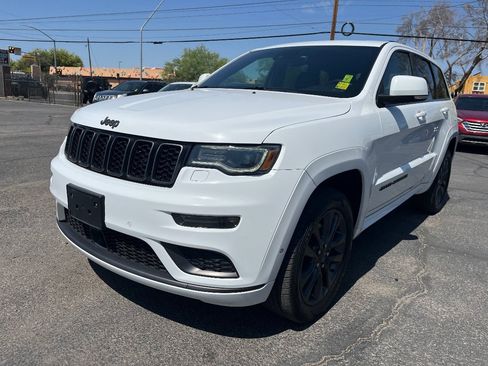 Used 2018 Jeep Grand Cherokee High Altitude AWD/4WD image 11