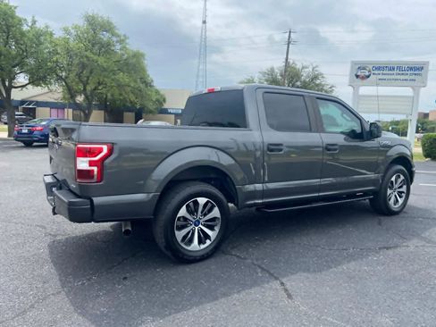 Used 2019 Ford F150 XL w/ Equipment Group 101A Mid AWD/4WD image 4