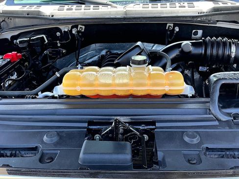 Used 2017 Ford F150 XLT w/ Equipment Group 301A Mid RWD image 32
