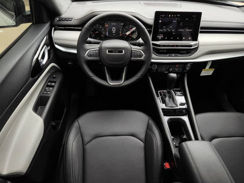 New 2026 Jeep Compass Limited AWD/4WD image 11