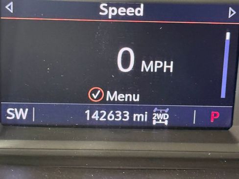 Used 2019 GMC Sierra 1500 AT4 w/ AT4 Preferred Package AWD/4WD image 26