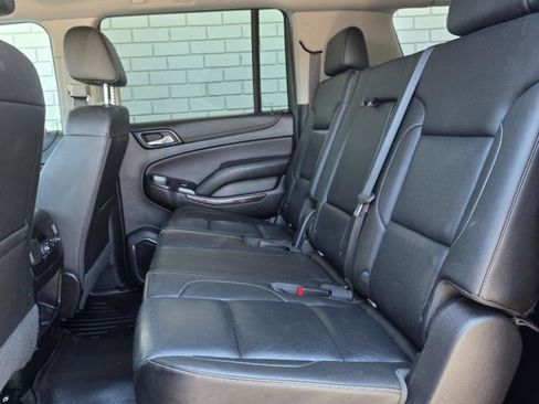 Used 2018 GMC Yukon XL SLT AWD/4WD image 12