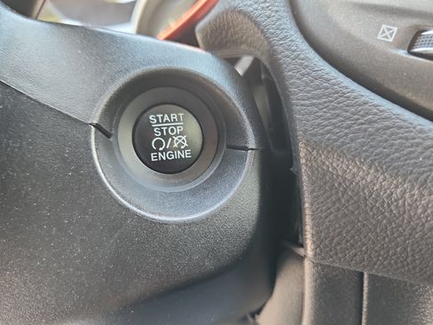Used 2018 Jeep Compass Trailhawk AWD/4WD image 30
