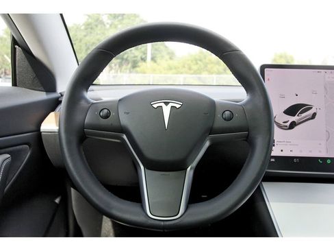 Used 2019 Tesla Model 3 Performance AWD/4WD image 16