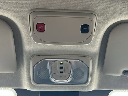 Used 2026 RAM ProMaster 2500 w/ Convenience Group FWD image 33
