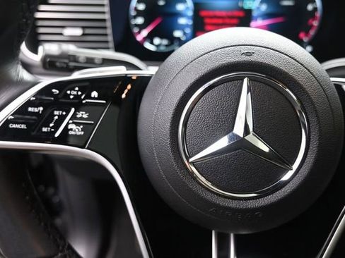Used 2025 Mercedes-Benz GLE 350 4MATIC image 15