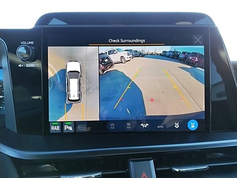 Used 2026 Subaru Outback Limited XT image 35