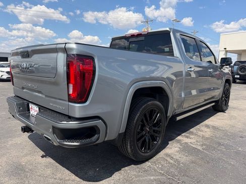 Used 2023 GMC Sierra 1500 Denali w/ Denali Carbonpro Edition AWD/4WD image 3