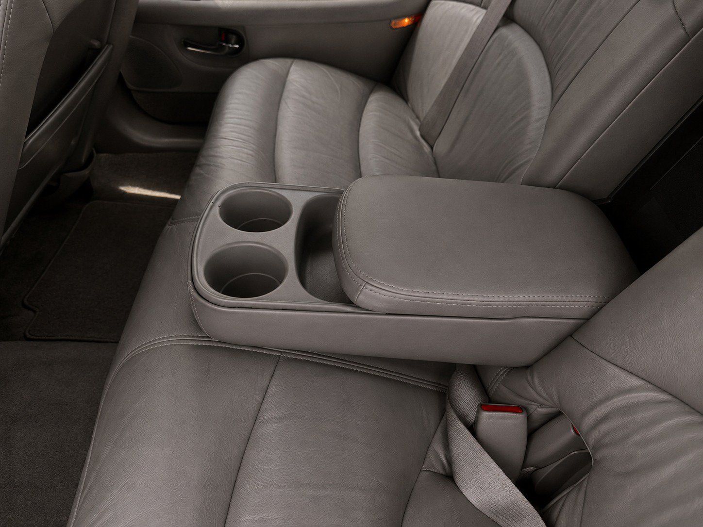 Used 2002 Buick Park Avenue Ultra w/ Gran Touring Pkg FWD image 11