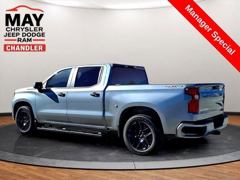 Used 2023 Chevrolet Silverado 1500 Custom AWD/4WD image 3