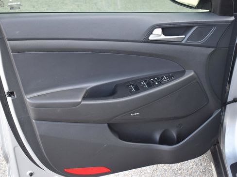 Used 2019 Hyundai Tucson Limited FWD image 23