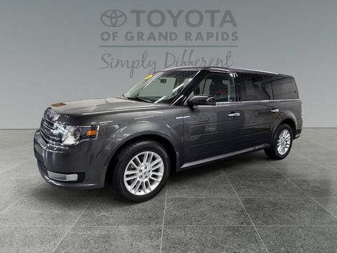 Used 2019 Ford Flex SEL AWD/4WD image 10