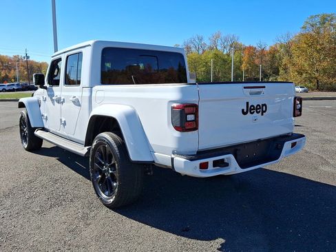 Used 2023 Jeep Gladiator Overland image 24