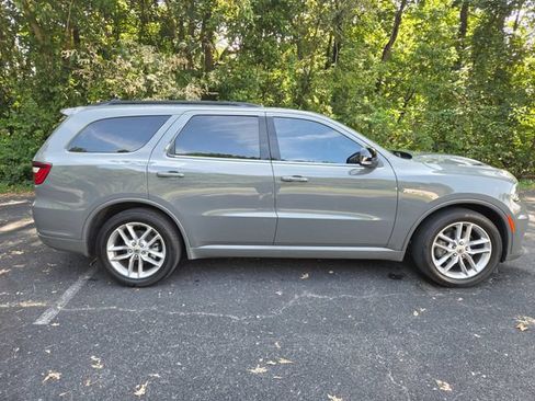 Used 2023 Dodge Durango R/T AWD/4WD image 5