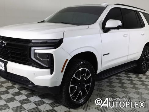 Used 2025 Chevrolet Tahoe RST w/ Comfort Package AWD/4WD image 9