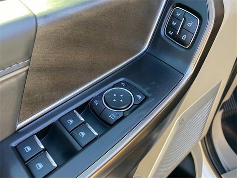 Used 2024 Ford F150 Platinum w/ Equipment Group 703A Plus image 13