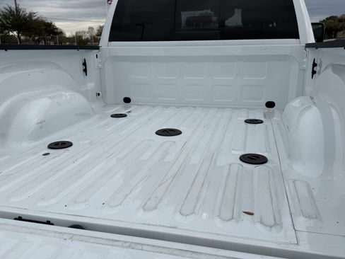 Used 2025 RAM 2500 Laramie image 31